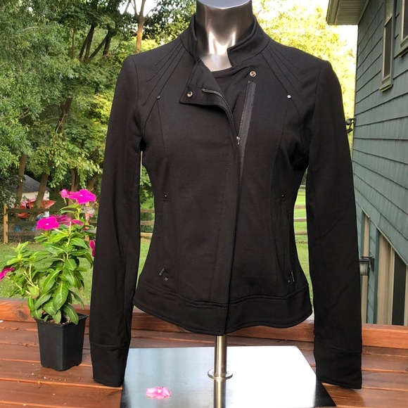 Willi Smith Jackets & Blazers - Willi Smith lined Jacket size 6
